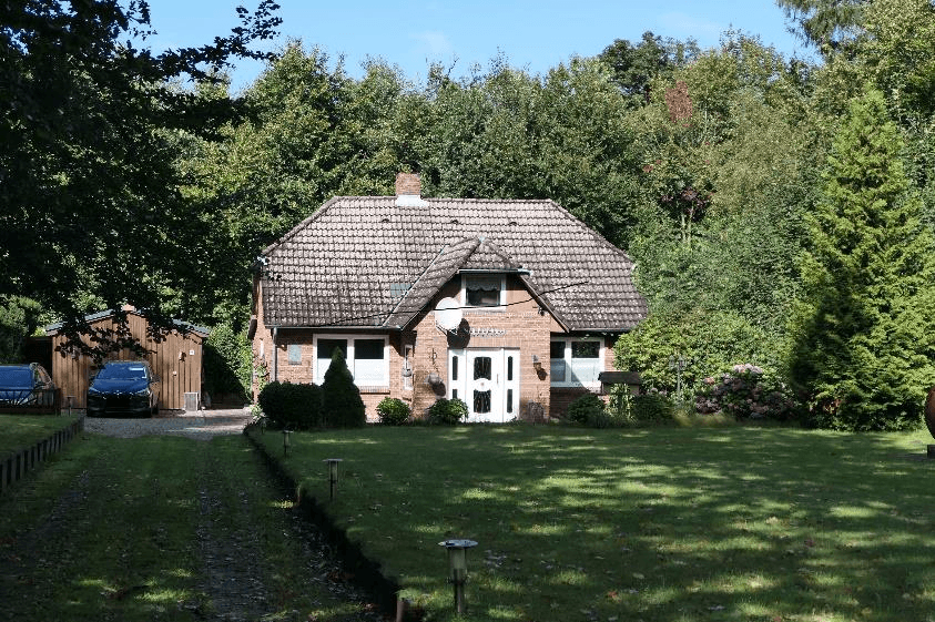 Prodej domu 86 m², pozemek 8.278 m², Husum, Šlesvicko-Holštýnsko Prodej domu 86 m², pozemek 8.278 m², Husum, Šlesvicko-Holštýnsko