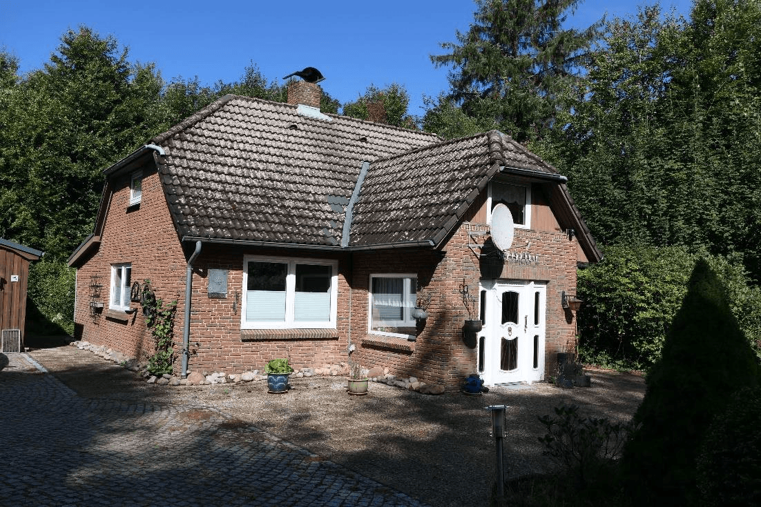 Prodej domu 86 m², pozemek 8.278 m², Husum, Šlesvicko-Holštýnsko Prodej domu 86 m², pozemek 8.278 m², Husum, Šlesvicko-Holštýnsko