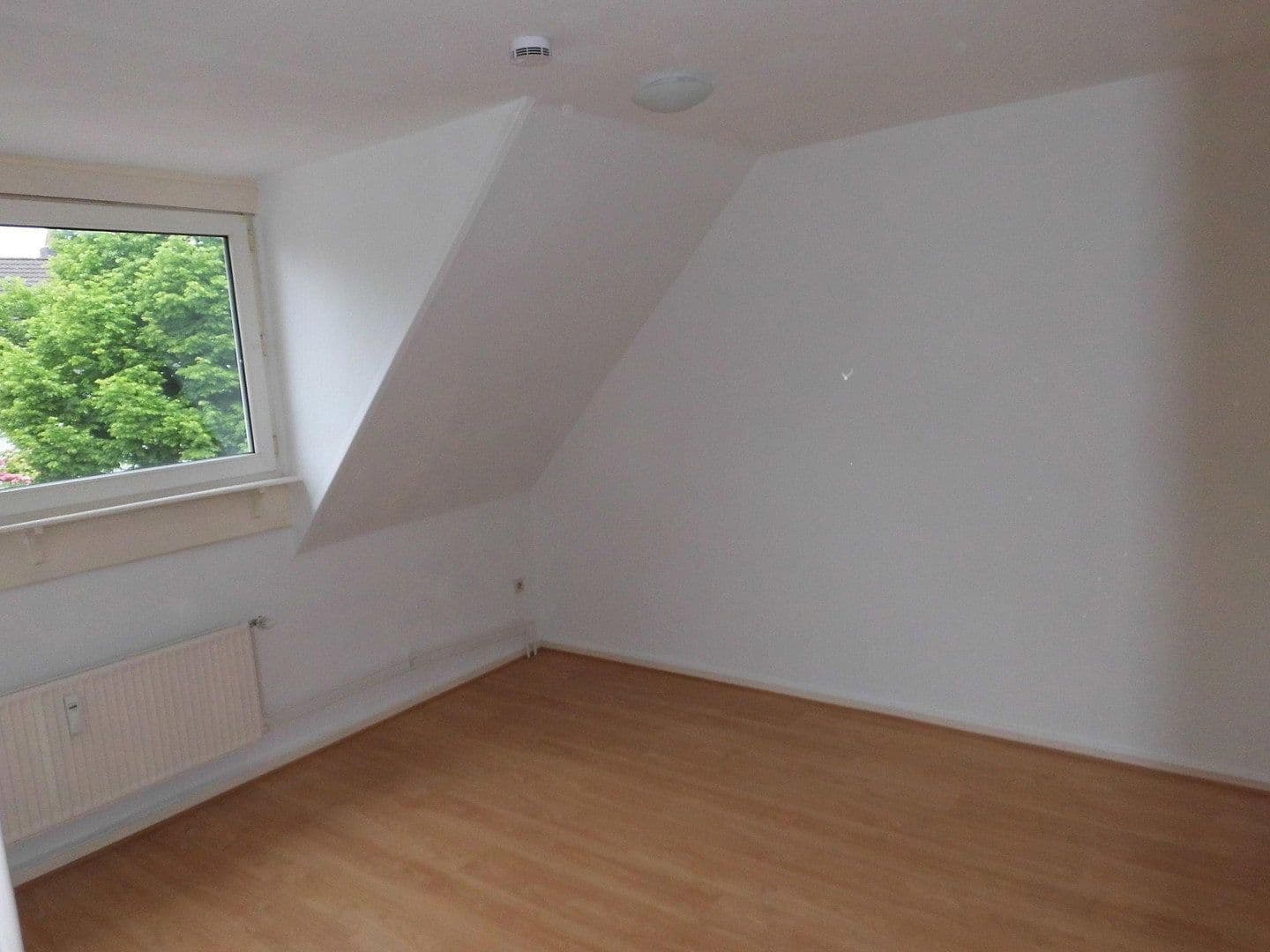 Prodej domu 117 m², pozemek 165 m², Bremen-Osterfeuerberg, Bremen Prodej domu 117 m², pozemek 165 m², Bremen-Osterfeuerberg, Bremen