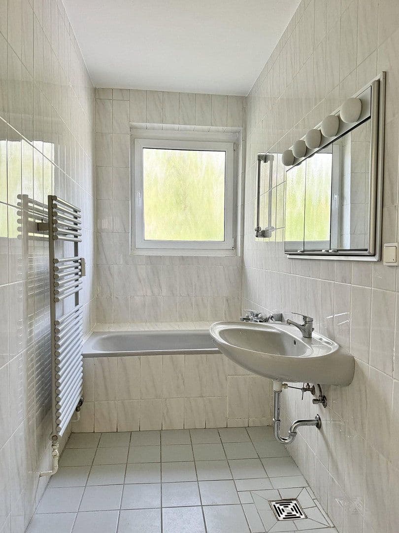Prodej bytu 3+1 85 m², Berlin, Berlín Prodej bytu 3+1 85 m², Berlin, Berlín