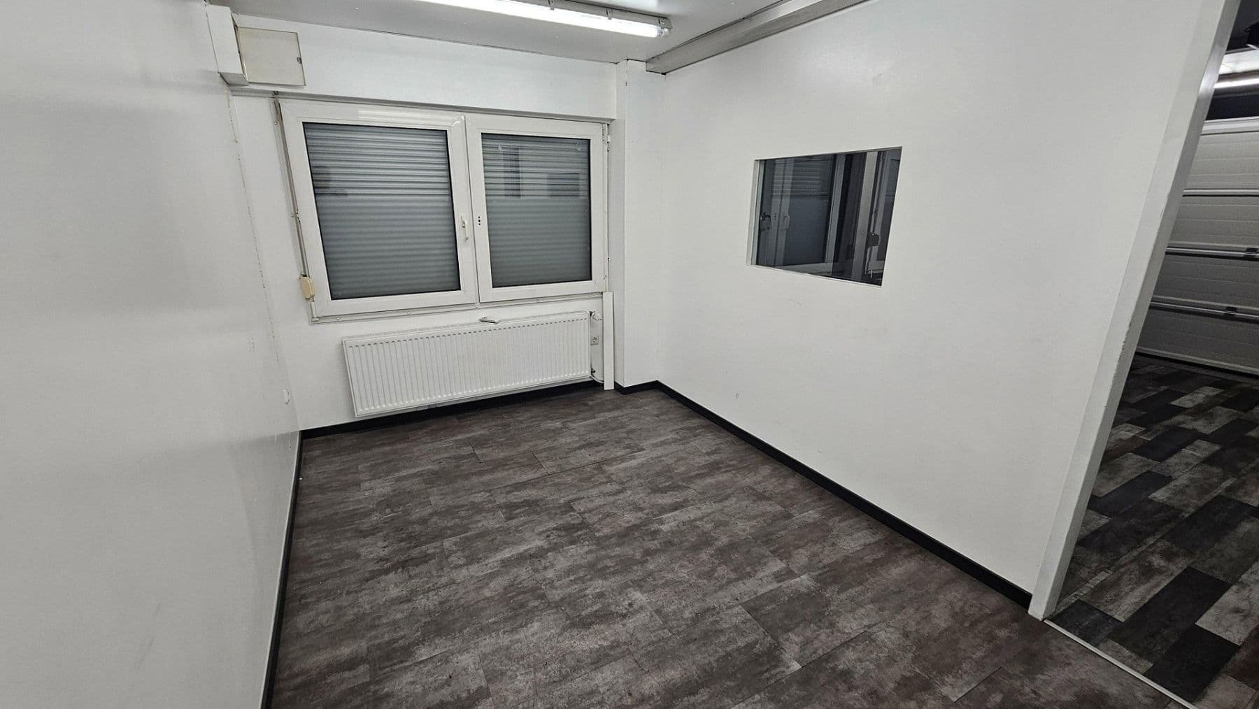 Pronájem garáže 560 m², Linnnicherstr 88, Alsdorf, Severní Porýní-Vestfálsko Pronájem garáže 560 m², Linnnicherstr 88, Alsdorf, Severní Porýní-Vestfálsko