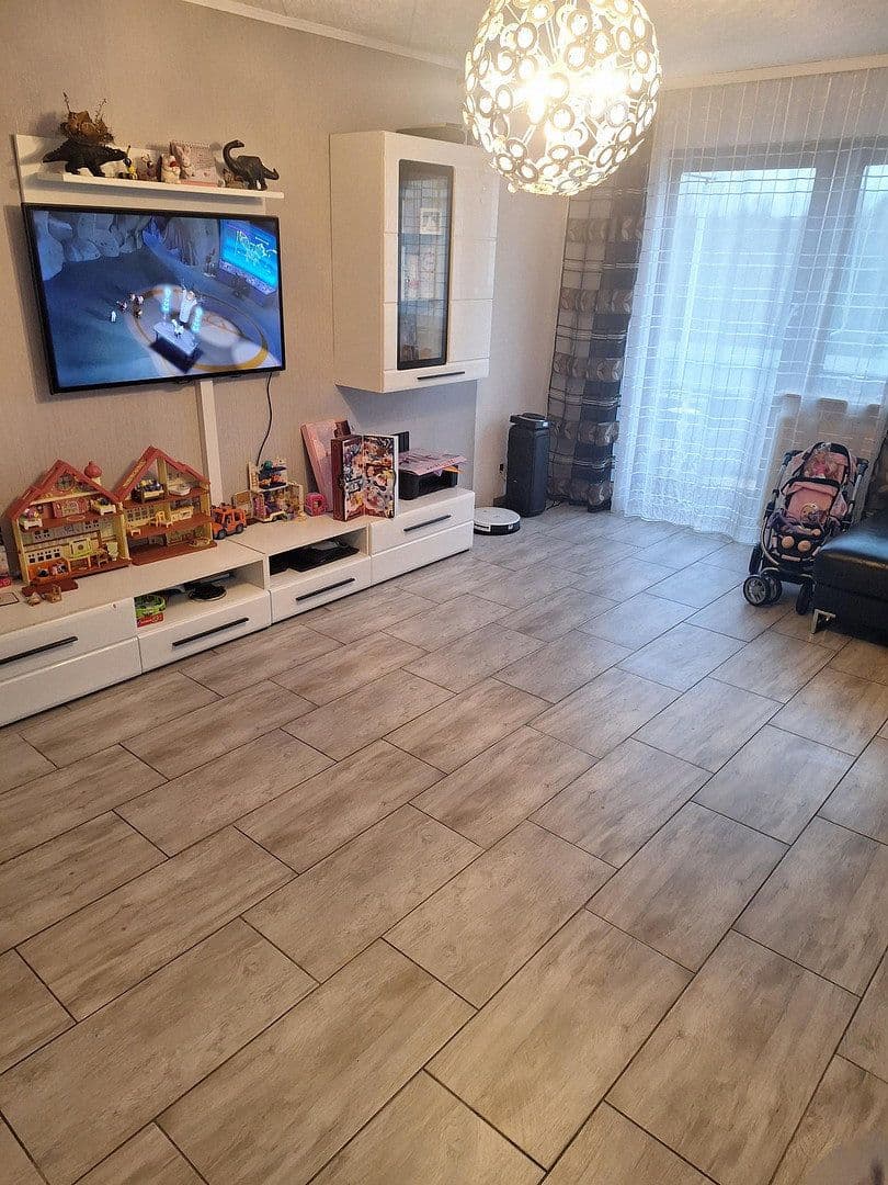 Prodej bytu 4+1 94 m², Öhringen, Bádensko-Württembersko Prodej bytu 4+1 94 m², Öhringen, Bádensko-Württembersko