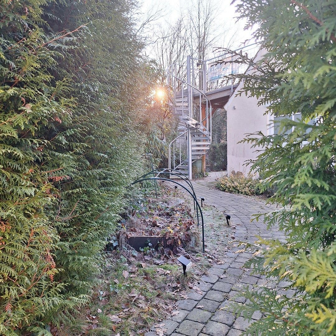 Prodej domu 110 m², pozemek 584 m², Bokellandsweg 21, Bremen, Bremen Prodej domu 110 m², pozemek 584 m², Bokellandsweg 21, Bremen, Bremen