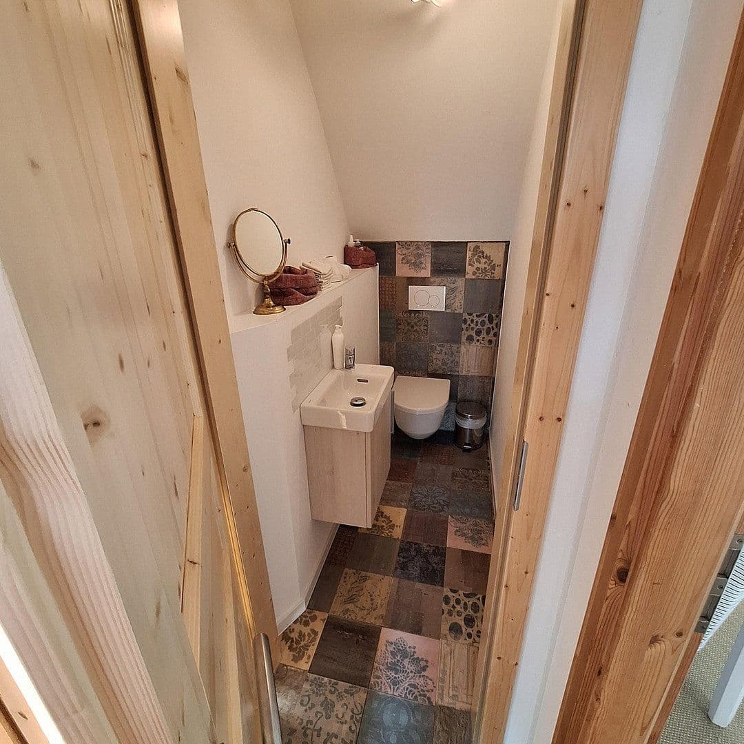 Prodej domu 110 m², pozemek 584 m², Bokellandsweg 21, Bremen, Bremen Prodej domu 110 m², pozemek 584 m², Bokellandsweg 21, Bremen, Bremen