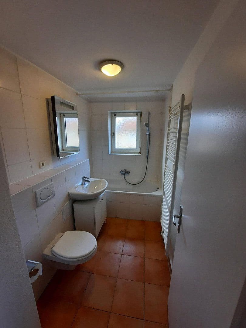 Prodej bytu 3+1 50 m², Dahlienweg 6, Regensburg, Bavorsko Prodej bytu 3+1 50 m², Dahlienweg 6, Regensburg, Bavorsko