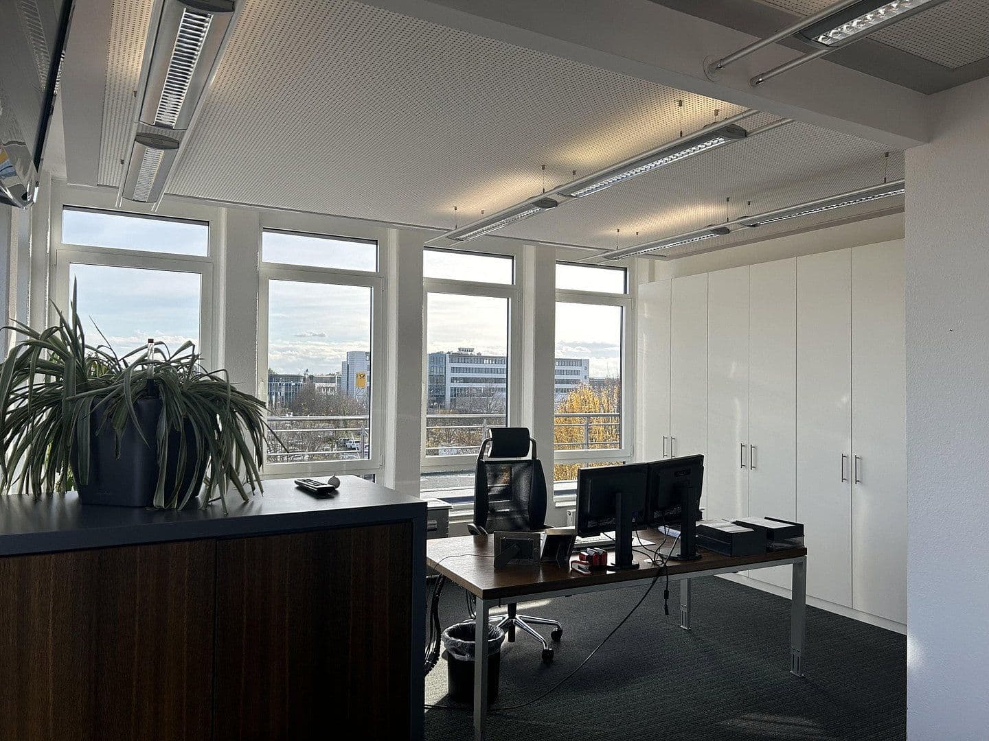 Pronájem kanceláře 350 m², Elisabeth-Selbert-Str. 19, Langenfeld (Rheinland), Severní Porýní-Vestfálsko Pronájem kanceláře 350 m², Elisabeth-Selbert-Str. 19, Langenfeld (Rheinland), Severní Porýní-Vestfálsko