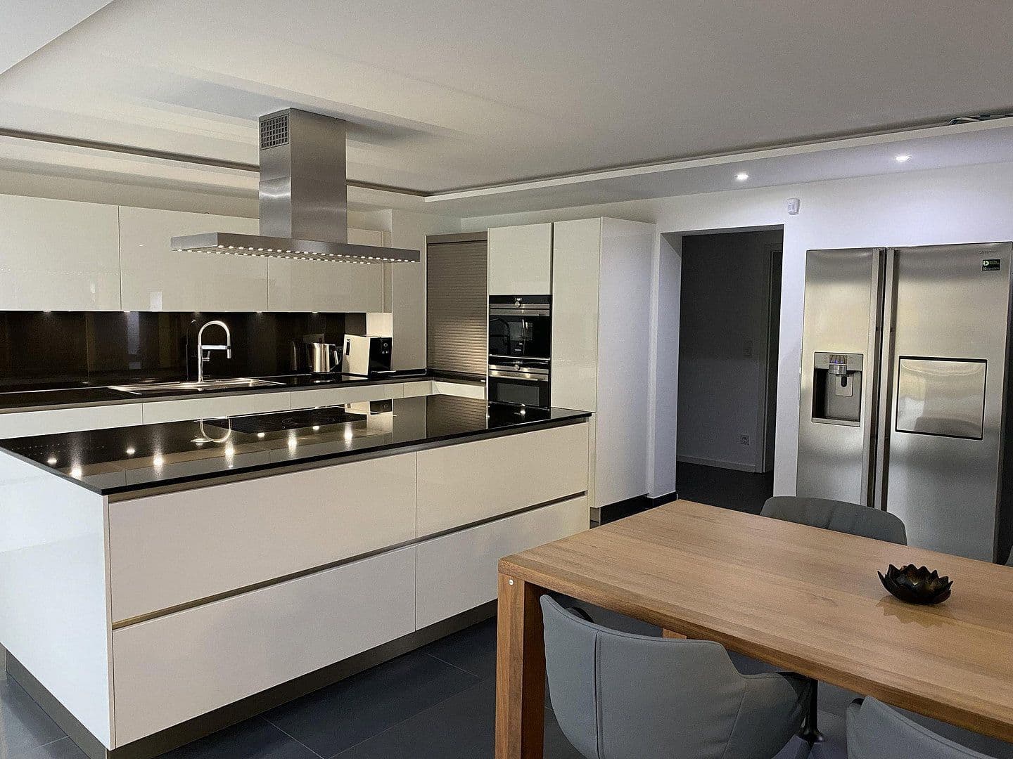 Pronájem bytu 6+1 304 m², Badstr. 131, Egloffstein, Bavorsko Pronájem bytu 6+1 304 m², Badstr. 131, Egloffstein, Bavorsko