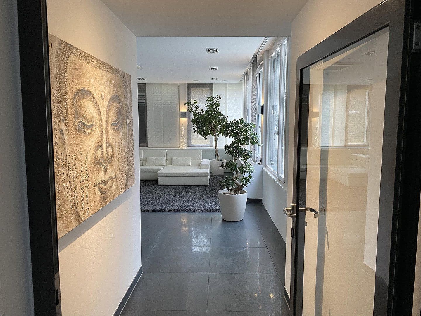 Pronájem bytu 6+1 304 m², Badstr. 131, Egloffstein, Bavorsko Pronájem bytu 6+1 304 m², Badstr. 131, Egloffstein, Bavorsko
