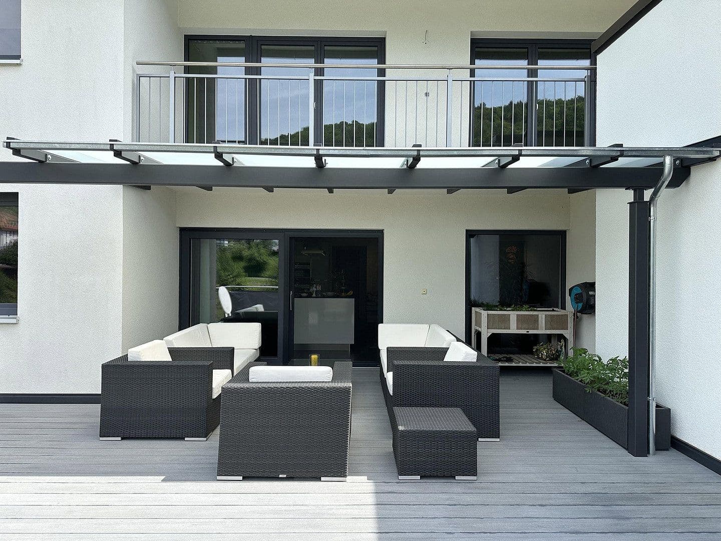 Pronájem bytu 6+1 304 m², Badstr. 131, Egloffstein, Bavorsko Pronájem bytu 6+1 304 m², Badstr. 131, Egloffstein, Bavorsko