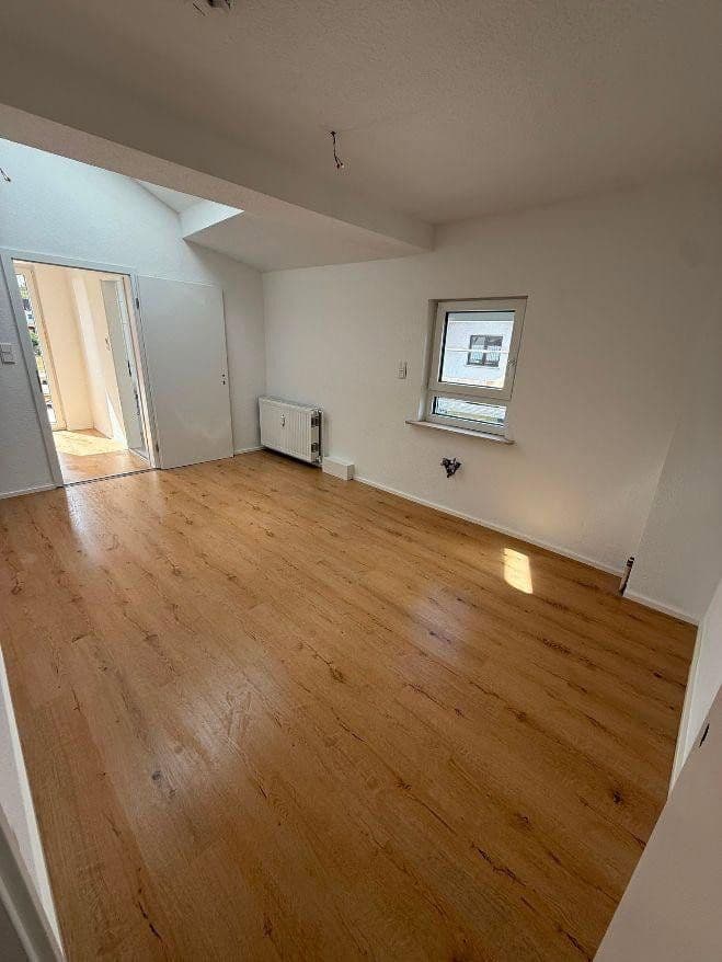 Pronájem bytu 4+1 71 m², Spessartstraße 82, Sulzbach am Main, Bavorsko Pronájem bytu 4+1 71 m², Spessartstraße 82, Sulzbach am Main, Bavorsko
