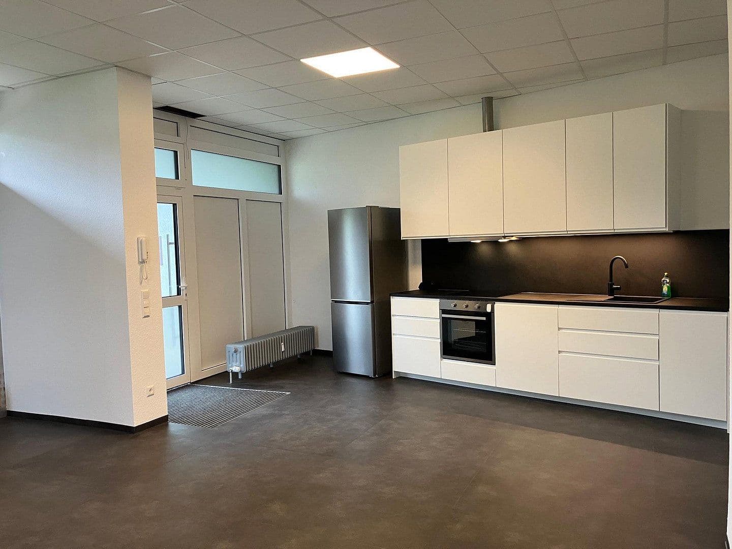 Pronájem bytu 2+kk 68 m², Hohenheimer Str. 11, Leinfelden-Echterdingen, Bádensko-Württembersko Pronájem bytu 2+kk 68 m², Hohenheimer Str. 11, Leinfelden-Echterdingen, Bádensko-Württembersko