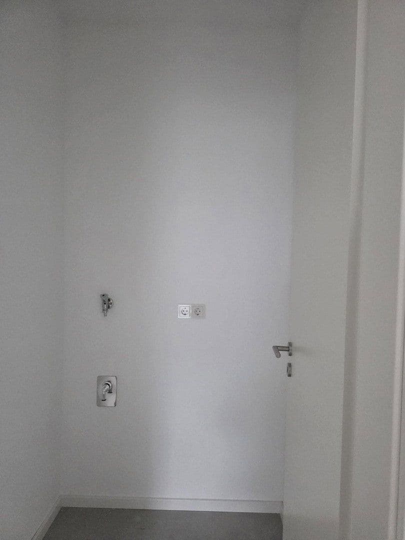 Pronájem bytu 4+1 114 m², Trier, Porýní-Falc Pronájem bytu 4+1 114 m², Trier, Porýní-Falc