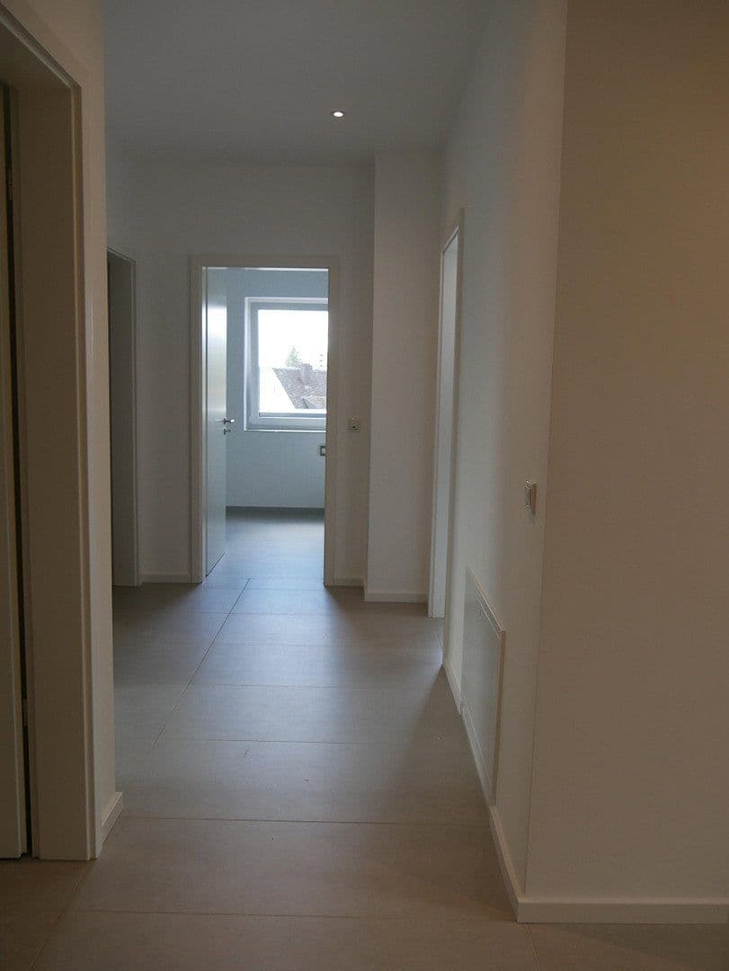 Pronájem bytu 4+1 114 m², Trier, Porýní-Falc Pronájem bytu 4+1 114 m², Trier, Porýní-Falc