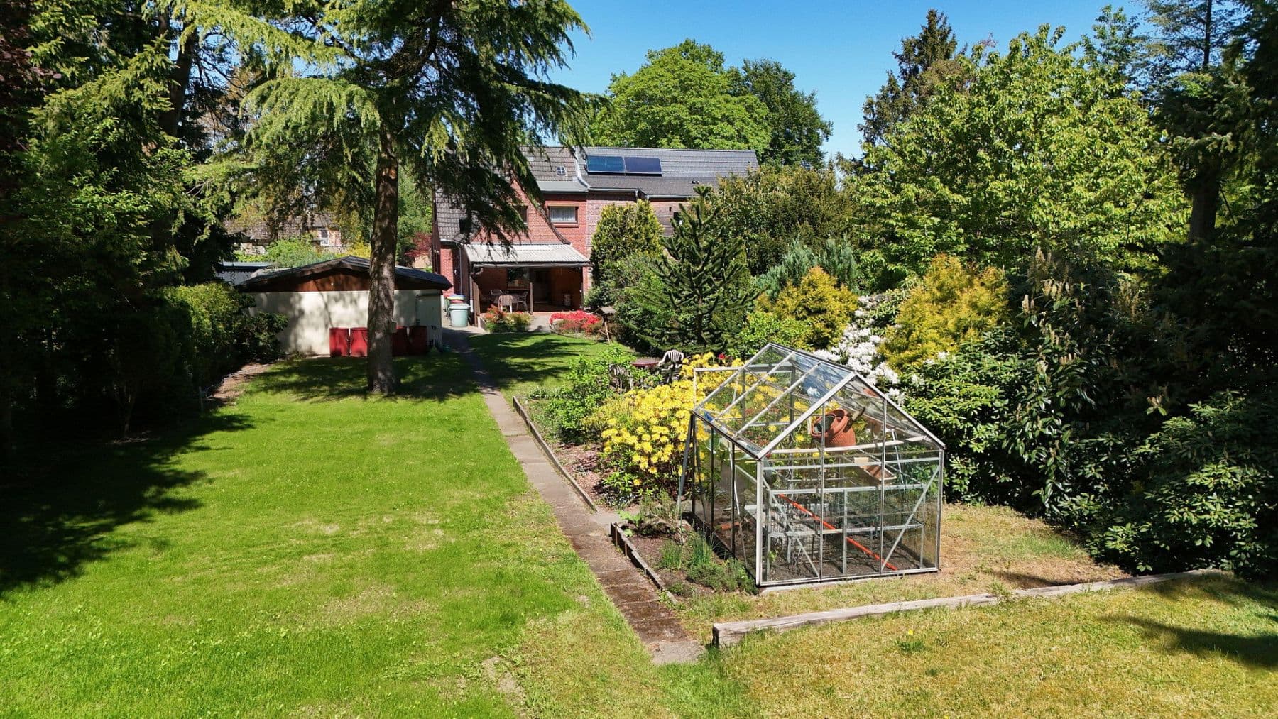 Prodej domu 106 m², pozemek 1.232 m², Hamburg-Fischbek, Hamburg Prodej domu 106 m², pozemek 1.232 m², Hamburg-Fischbek, Hamburg
