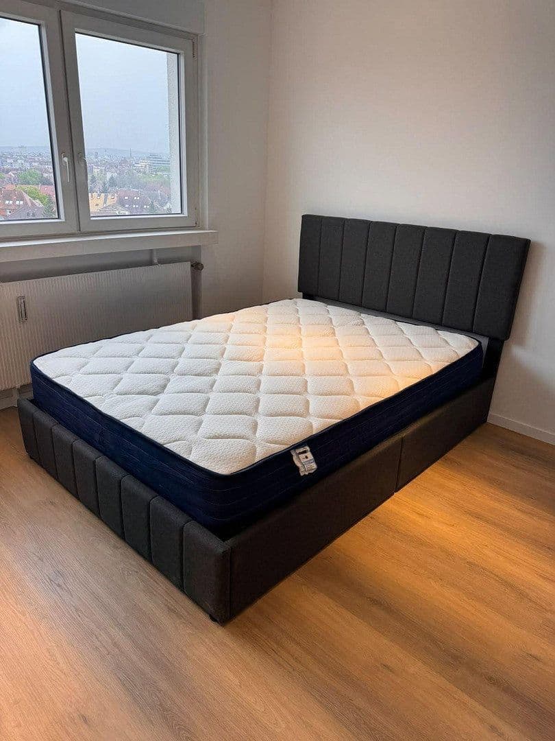 Pronájem bytu 1+1 25 m², Liebigstrasse 12, Karlsruhe, Bádensko-Württembersko Pronájem bytu 1+1 25 m², Liebigstrasse 12, Karlsruhe, Bádensko-Württembersko