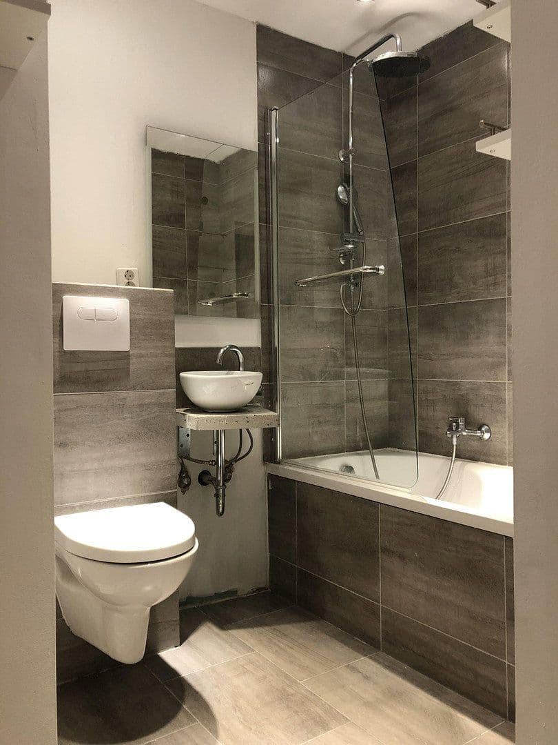 Pronájem bytu 1+1 25 m², Liebigstrasse 12, Karlsruhe, Bádensko-Württembersko Pronájem bytu 1+1 25 m², Liebigstrasse 12, Karlsruhe, Bádensko-Württembersko