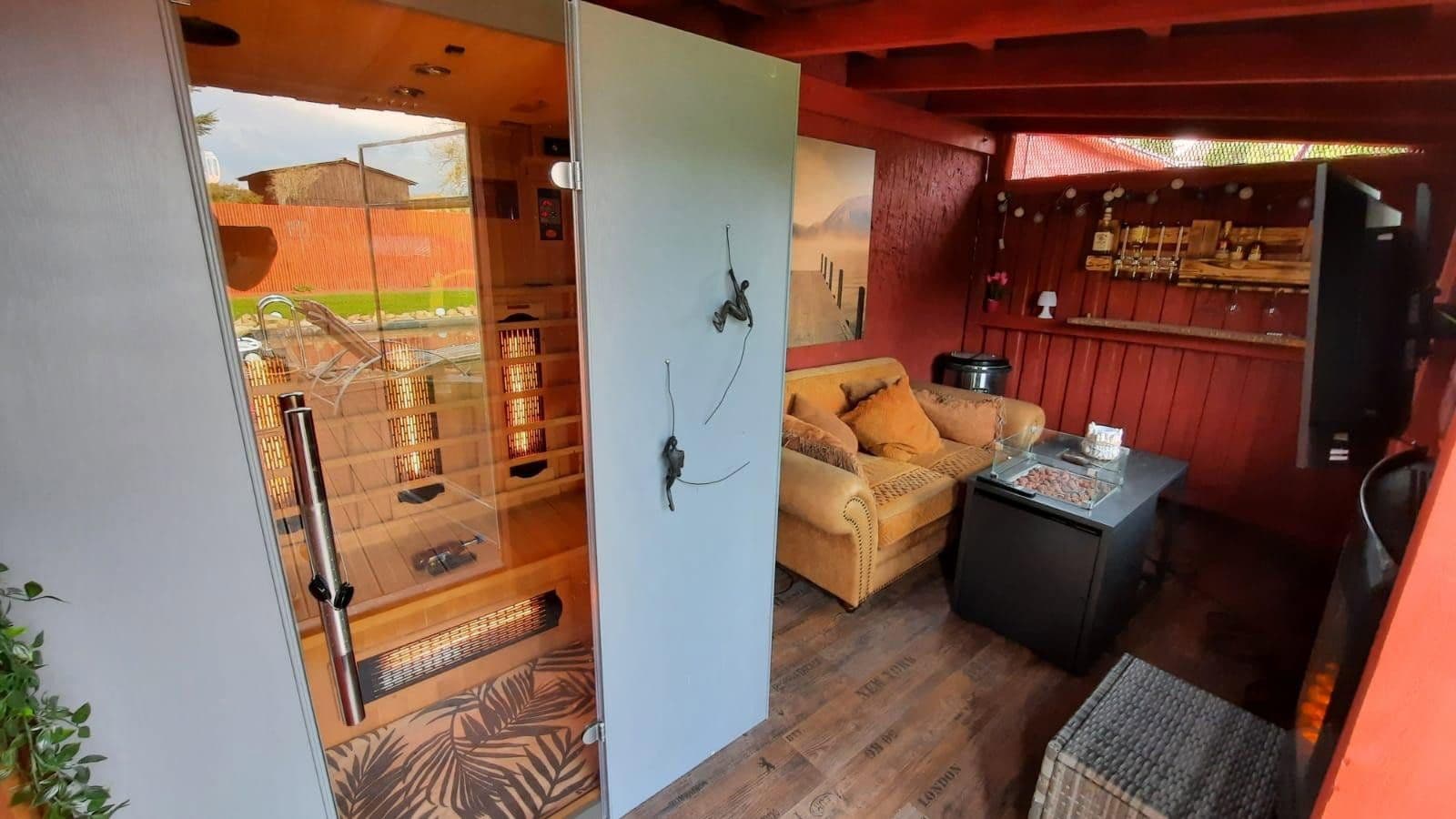Prodej domu 195 m², pozemek 2.069 m², Gorlosen, Mecklenburg-Vorpommern Prodej domu 195 m², pozemek 2.069 m², Gorlosen, Mecklenburg-Vorpommern