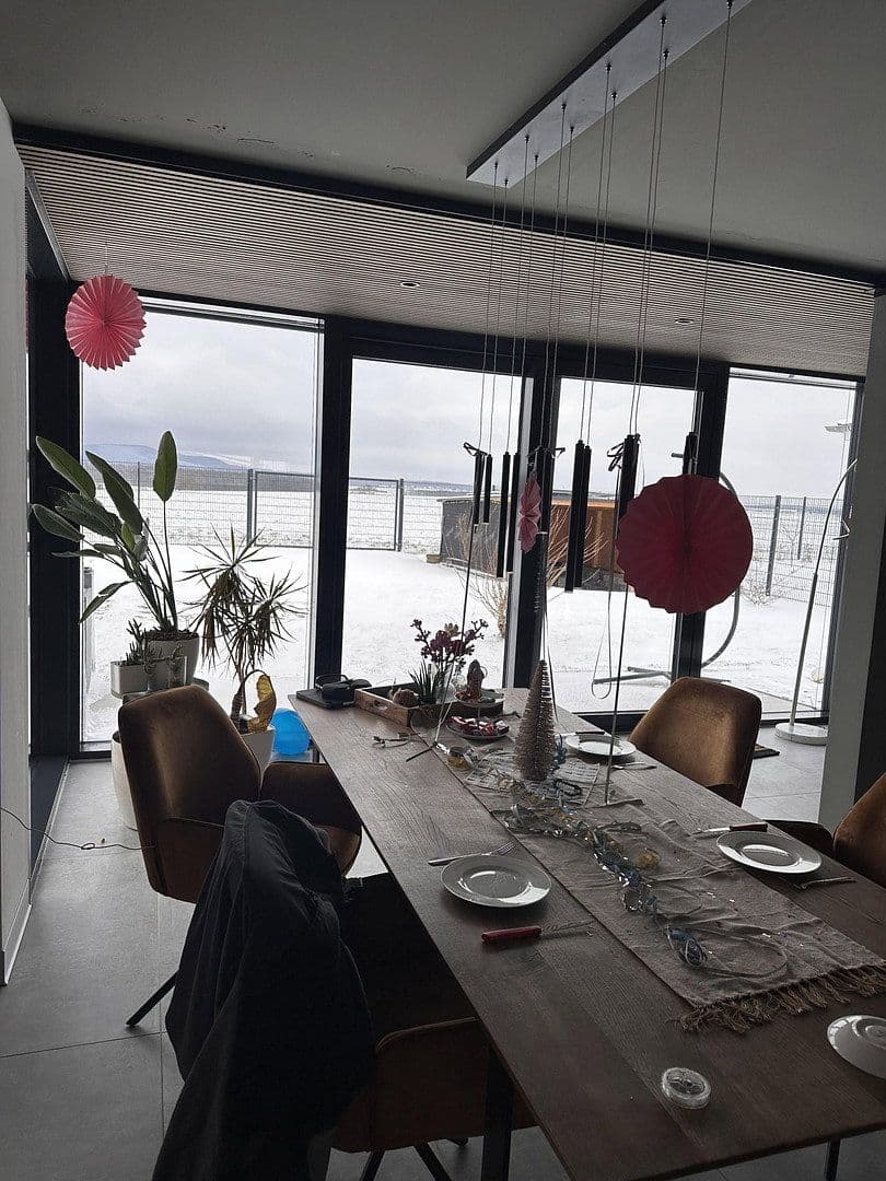 Prodej domu 157 m², pozemek 737 m², Sulzheim, Bavorsko Prodej domu 157 m², pozemek 737 m², Sulzheim, Bavorsko