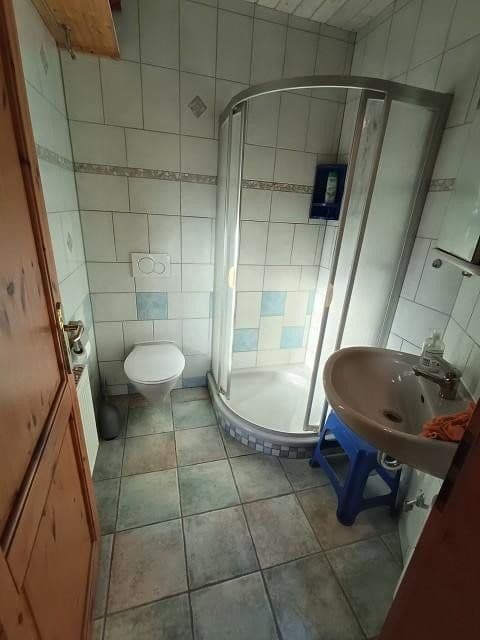 Prodej domu 124 m², pozemek 856 m², Frankenau, Hessen Prodej domu 124 m², pozemek 856 m², Frankenau, Hessen