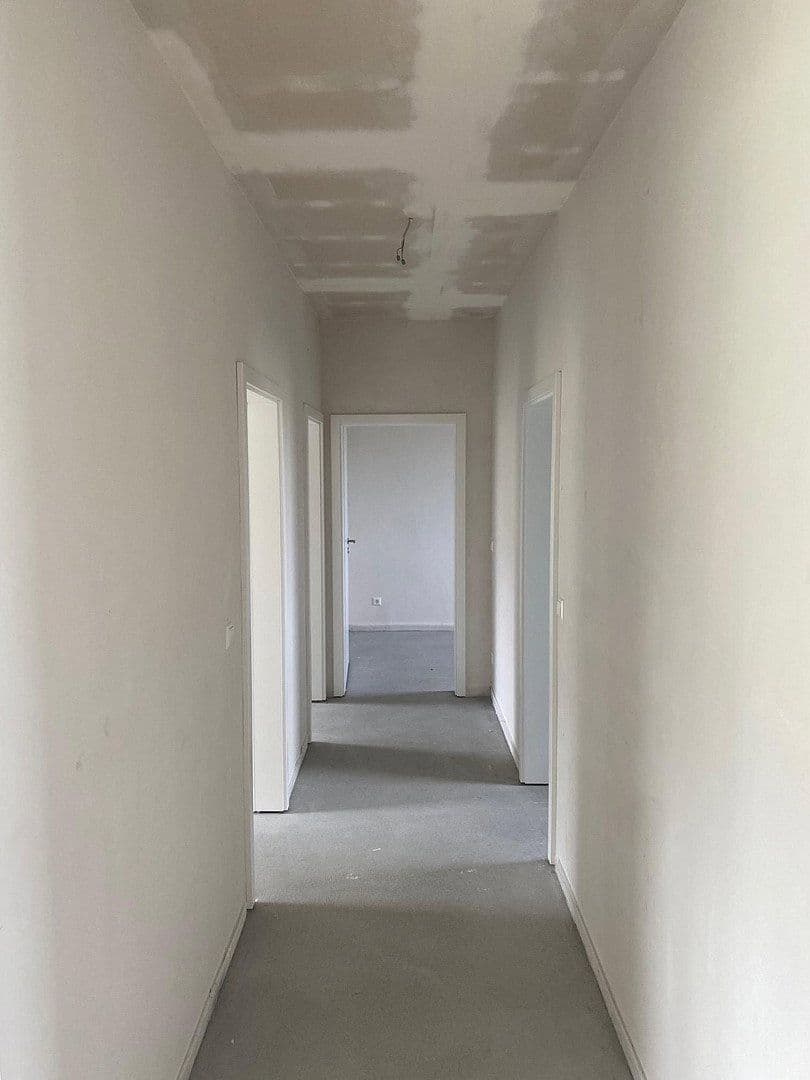 Prodej domu 109 m², pozemek 832 m², Ponnsdorfer Weg 4, Sonnewalde, Braniborsko Prodej domu 109 m², pozemek 832 m², Ponnsdorfer Weg 4, Sonnewalde, Braniborsko