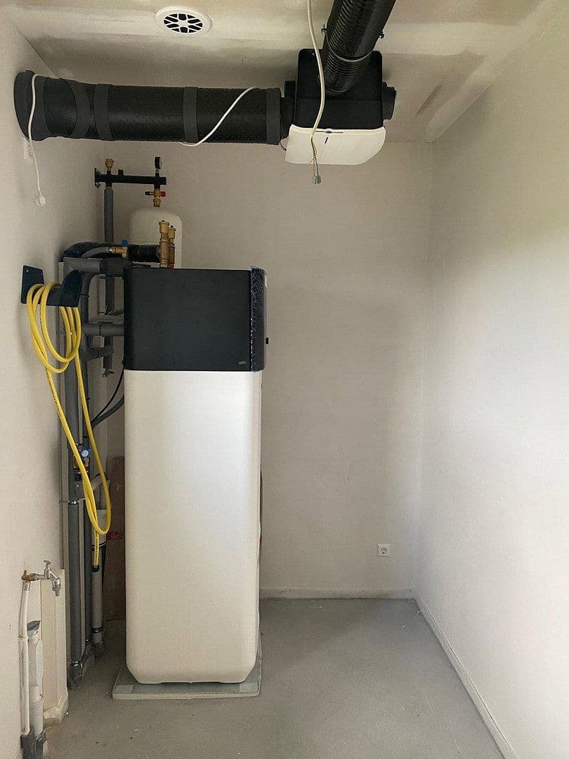 Prodej domu 109 m², pozemek 832 m², Ponnsdorfer Weg 4, Sonnewalde, Braniborsko Prodej domu 109 m², pozemek 832 m², Ponnsdorfer Weg 4, Sonnewalde, Braniborsko