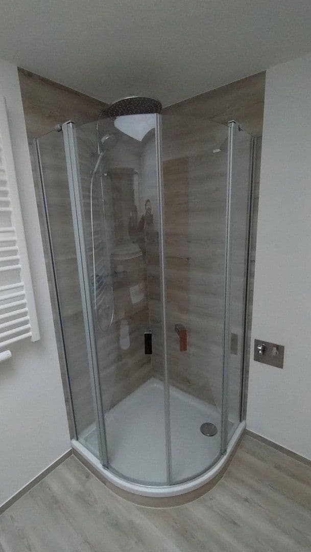 Pronájem bytu 2+1 52 m², Annaberger Str 165, Chemnitz, Sasko Pronájem bytu 2+1 52 m², Annaberger Str 165, Chemnitz, Sasko