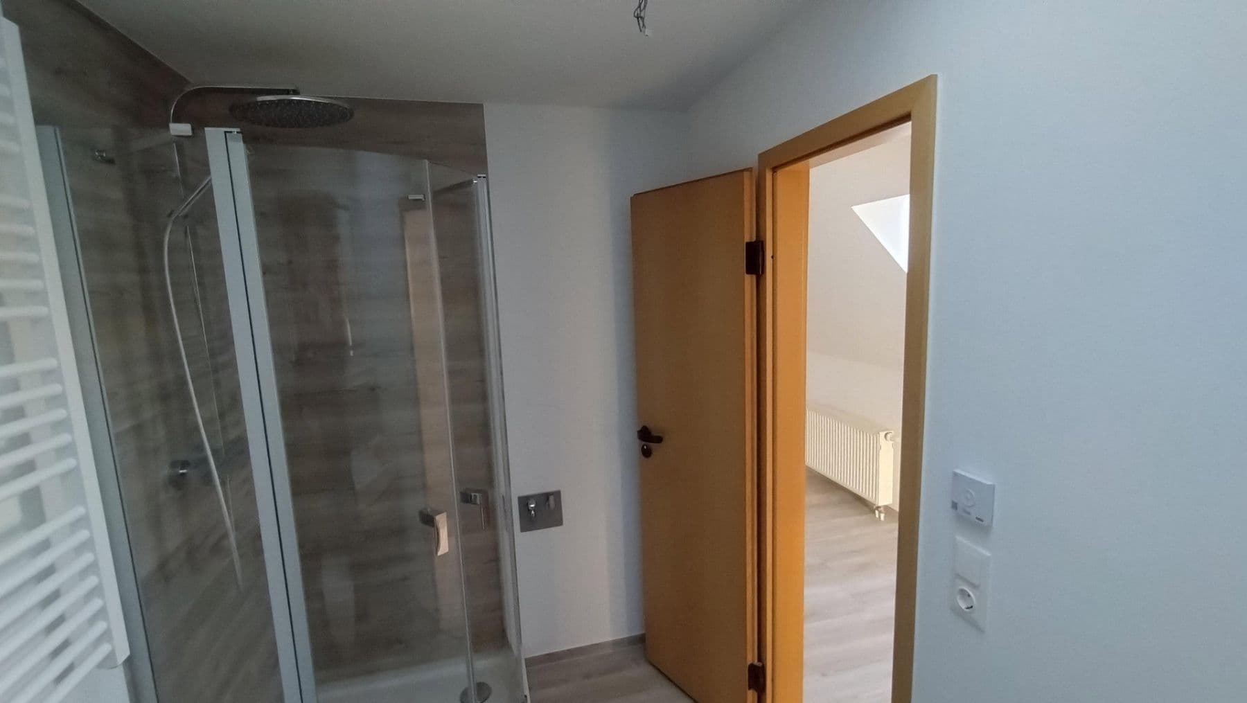Pronájem bytu 2+1 52 m², Annaberger Str 165, Chemnitz, Sasko Pronájem bytu 2+1 52 m², Annaberger Str 165, Chemnitz, Sasko