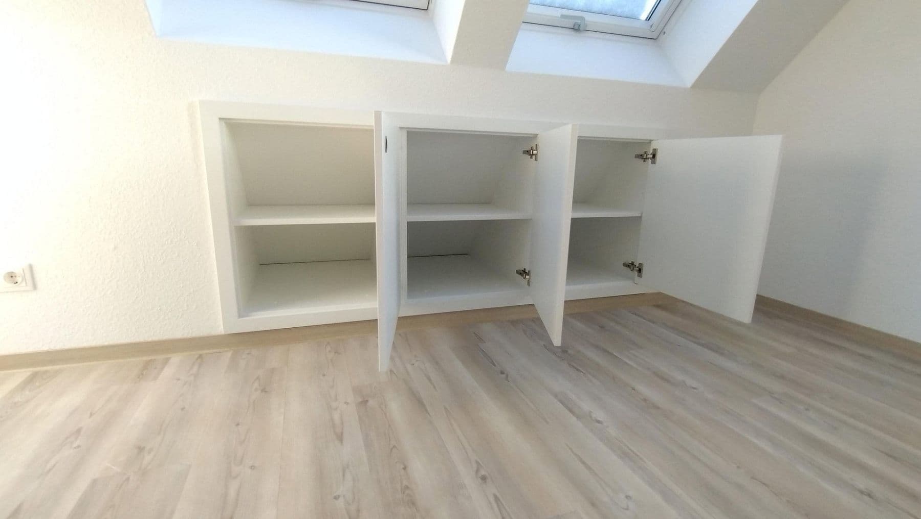 Pronájem bytu 2+1 52 m², Annaberger Str 165, Chemnitz, Sasko Pronájem bytu 2+1 52 m², Annaberger Str 165, Chemnitz, Sasko