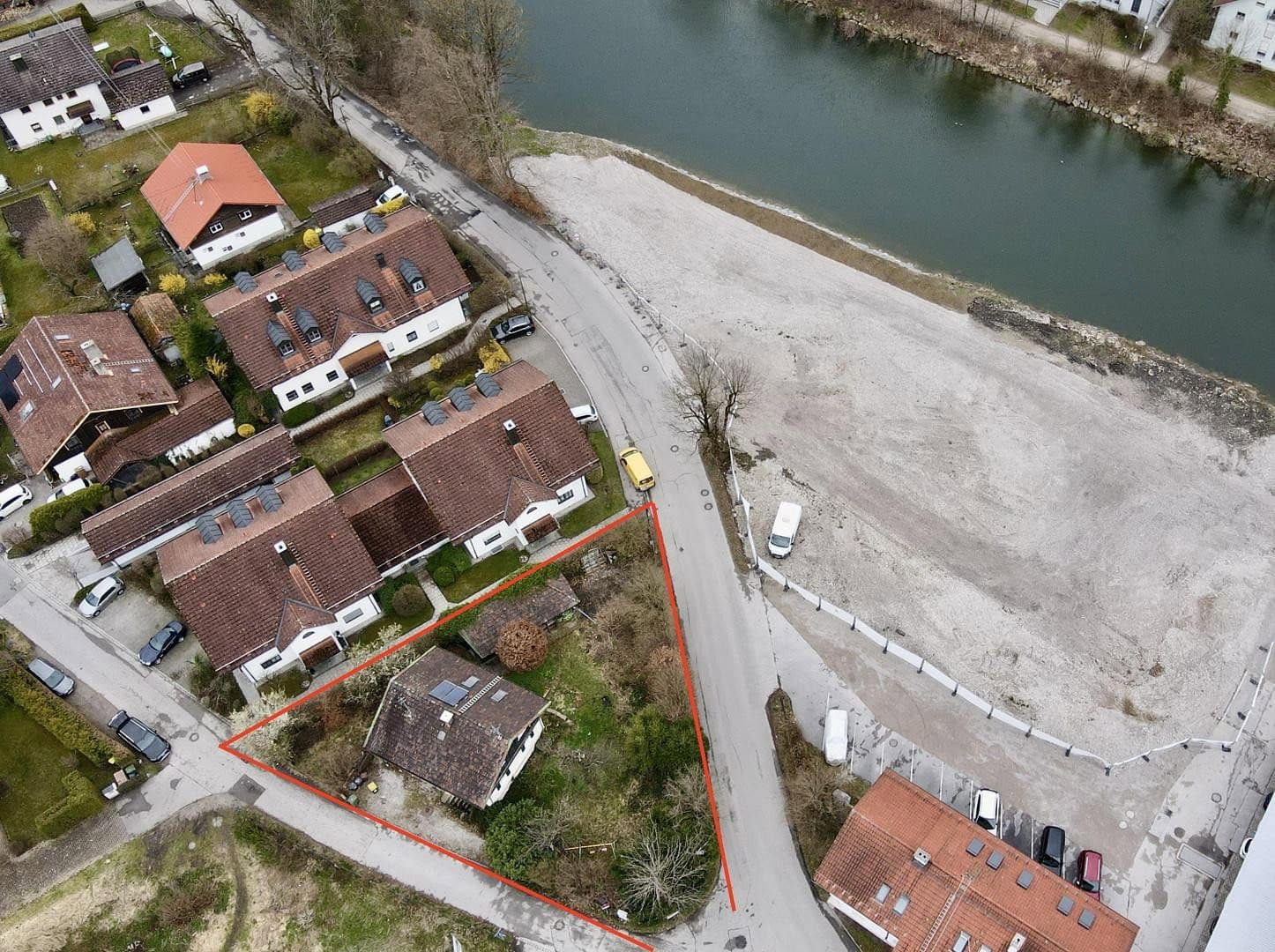 Prodej domu 140 m², pozemek 288 m², Geltinger Straße 3, Wolfratshausen, Bavorsko Prodej domu 140 m², pozemek 288 m², Geltinger Straße 3, Wolfratshausen, Bavorsko