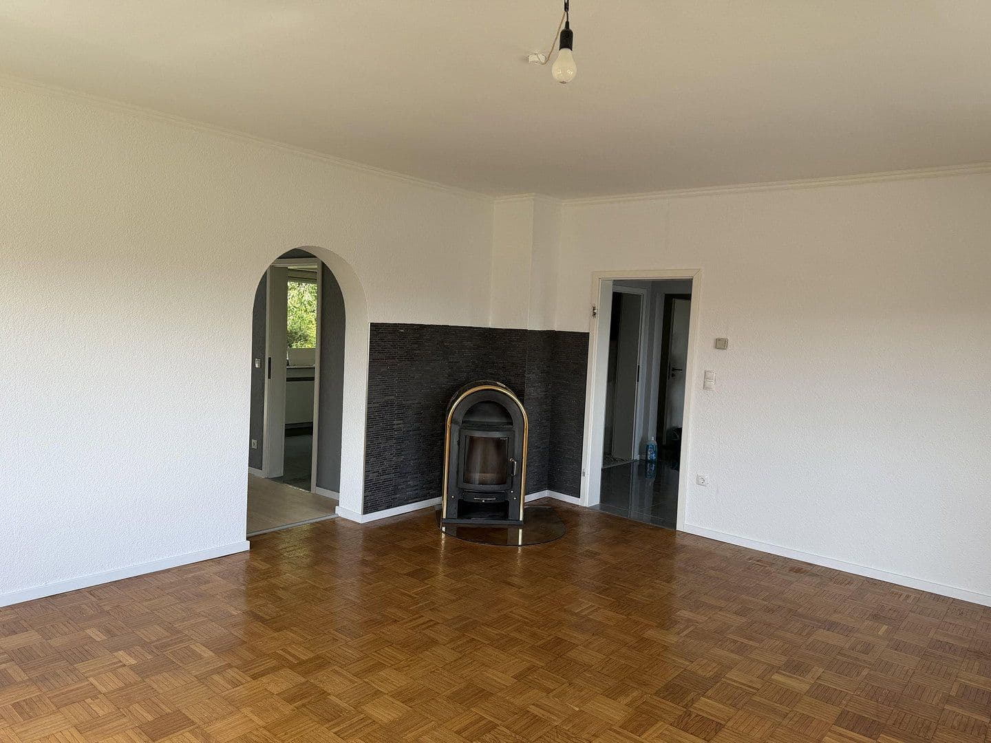 Prodej domu 142 m², pozemek 700 m², Alte Str. 3a, Bad Honnef, Severní Porýní-Vestfálsko Prodej domu 142 m², pozemek 700 m², Alte Str. 3a, Bad Honnef, Severní Porýní-Vestfálsko