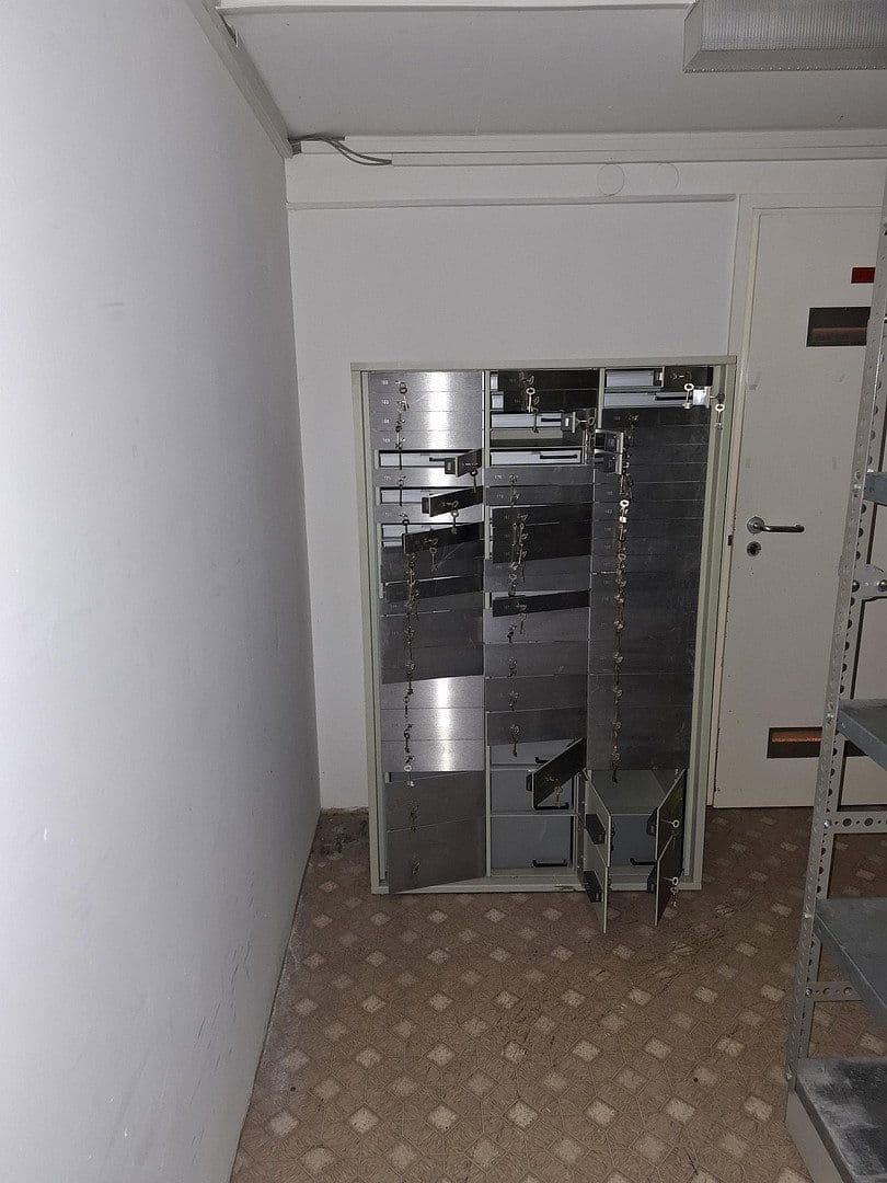 Pronájem nebytového prostoru 344 m², Am Schloßplatz 2, Sankt Wendel, Země Sársko Pronájem nebytového prostoru 344 m², Am Schloßplatz 2, Sankt Wendel, Země Sársko