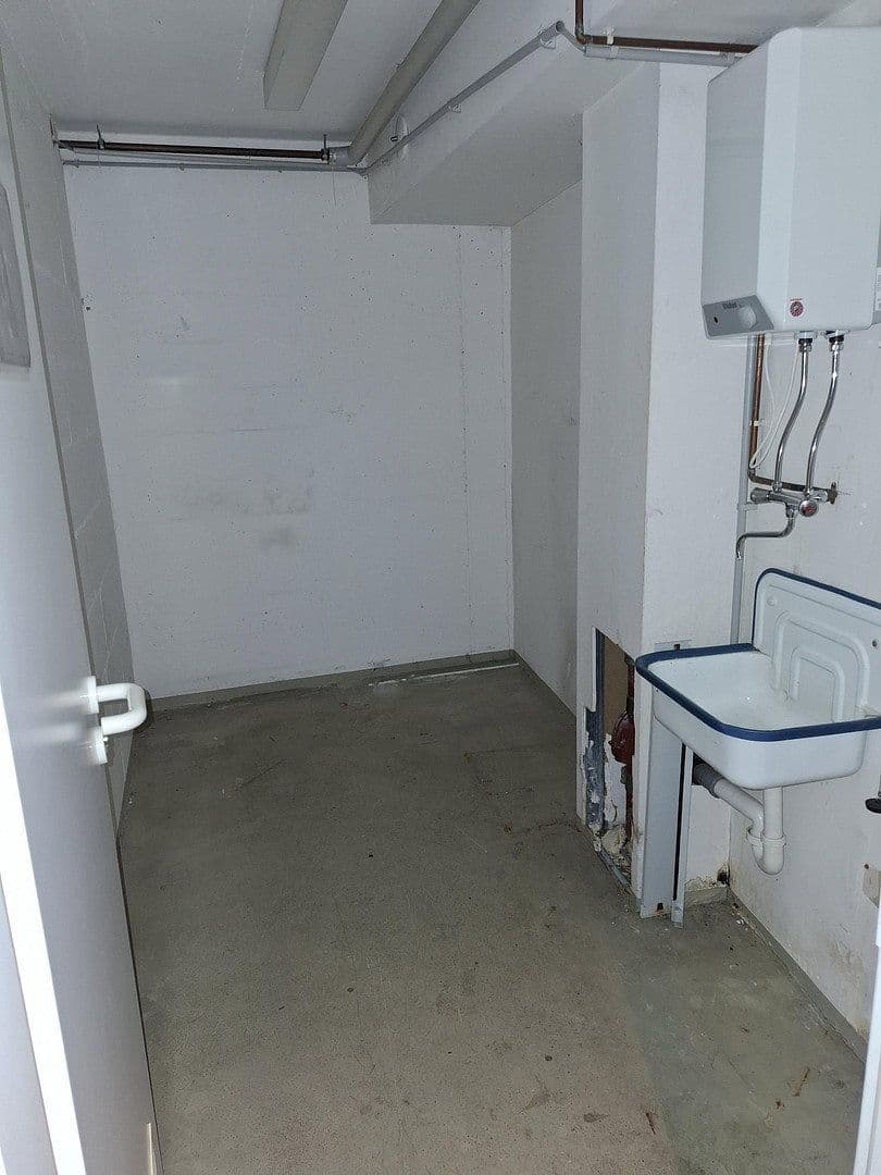 Pronájem nebytového prostoru 344 m², Am Schloßplatz 2, Sankt Wendel, Země Sársko Pronájem nebytového prostoru 344 m², Am Schloßplatz 2, Sankt Wendel, Země Sársko