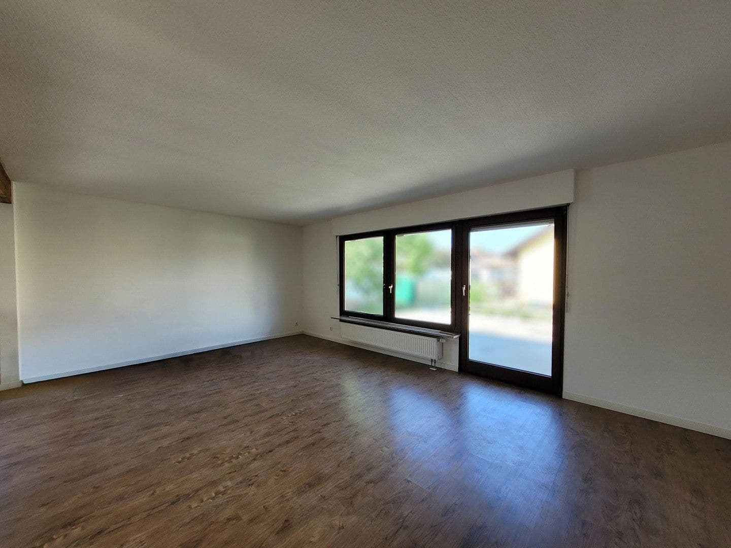 Prodej domu 170 m², pozemek 650 m², Breslauerstraße 48, Mengen, Bádensko-Württembersko Prodej domu 170 m², pozemek 650 m², Breslauerstraße 48, Mengen, Bádensko-Württembersko
