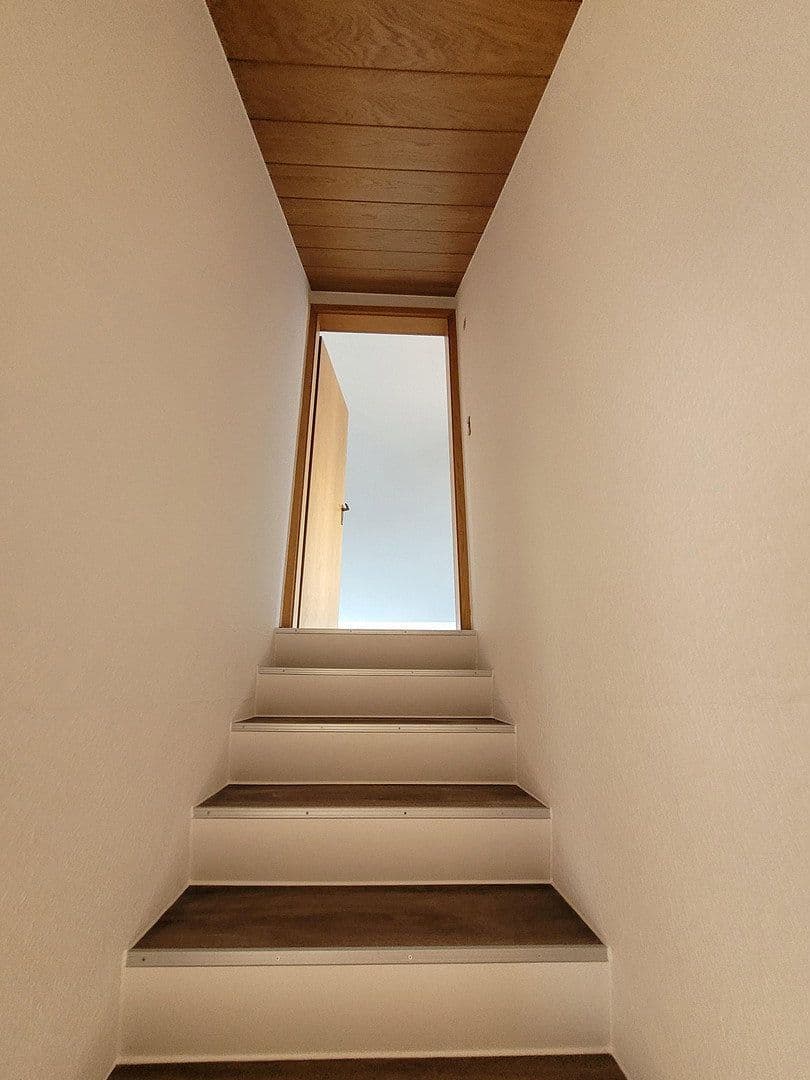 Prodej domu 170 m², pozemek 650 m², Breslauerstraße 48, Mengen, Bádensko-Württembersko Prodej domu 170 m², pozemek 650 m², Breslauerstraße 48, Mengen, Bádensko-Württembersko