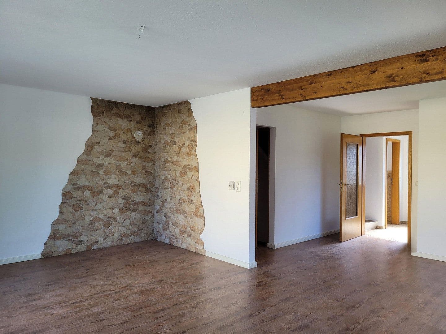 Prodej domu 170 m², pozemek 650 m², Breslauerstraße 48, Mengen, Bádensko-Württembersko Prodej domu 170 m², pozemek 650 m², Breslauerstraße 48, Mengen, Bádensko-Württembersko