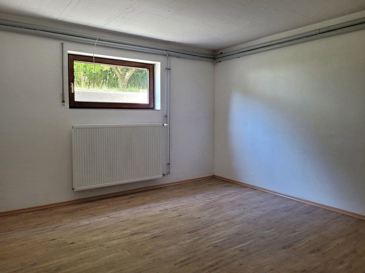 Prodej domu 170 m², pozemek 650 m², Breslauerstraße 48, Mengen, Bádensko-Württembersko Prodej domu 170 m², pozemek 650 m², Breslauerstraße 48, Mengen, Bádensko-Württembersko