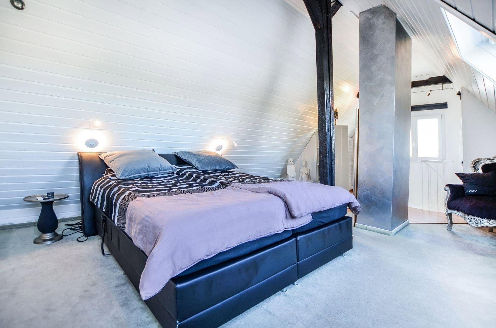 Prodej domu 220 m², pozemek 455 m², Jakob-Eulerstr.34, Bergisch Gladbach, Severní Porýní-Vestfálsko Prodej domu 220 m², pozemek 455 m², Jakob-Eulerstr.34, Bergisch Gladbach, Severní Porýní-Vestfálsko