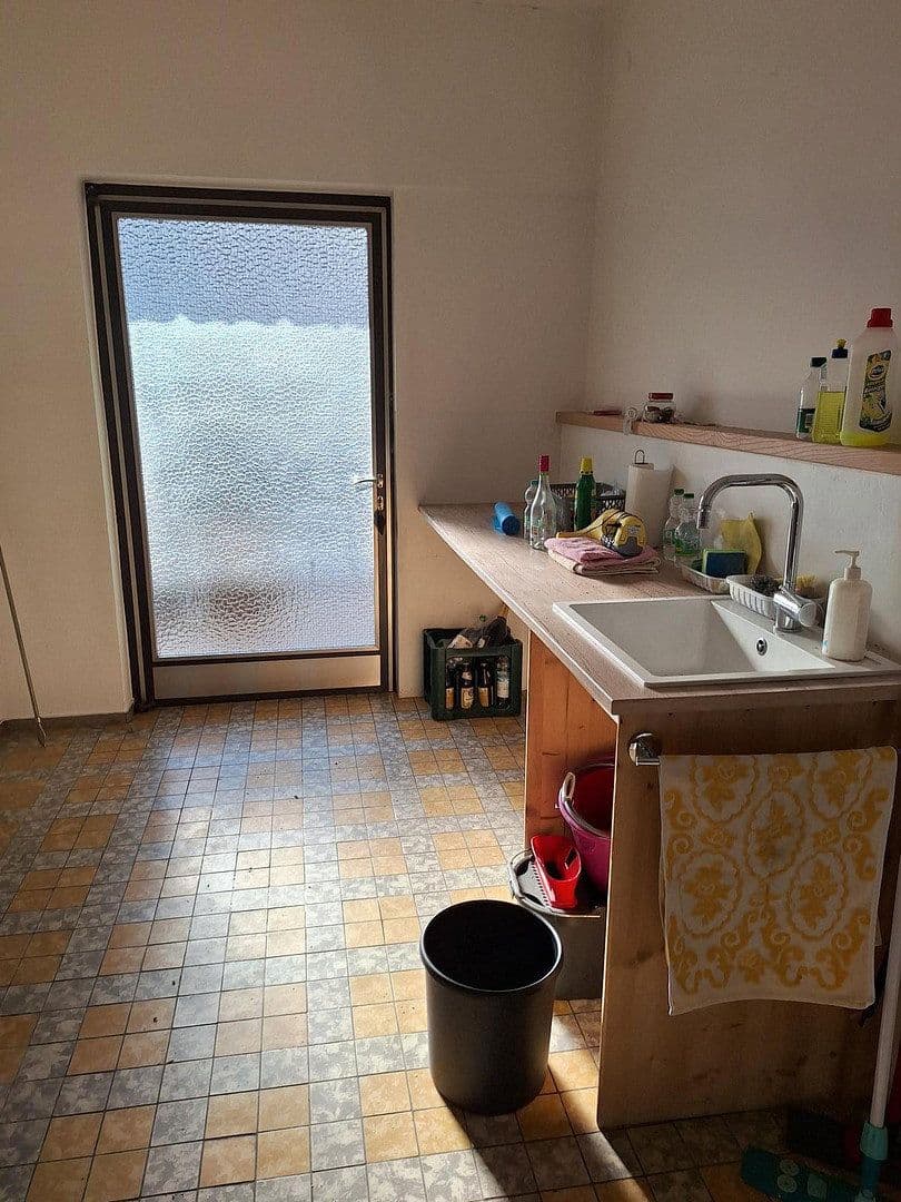 Prodej domu 383 m², pozemek 1.457 m², Schwaigener Str. 28, Mamming, Bavorsko Prodej domu 383 m², pozemek 1.457 m², Schwaigener Str. 28, Mamming, Bavorsko
