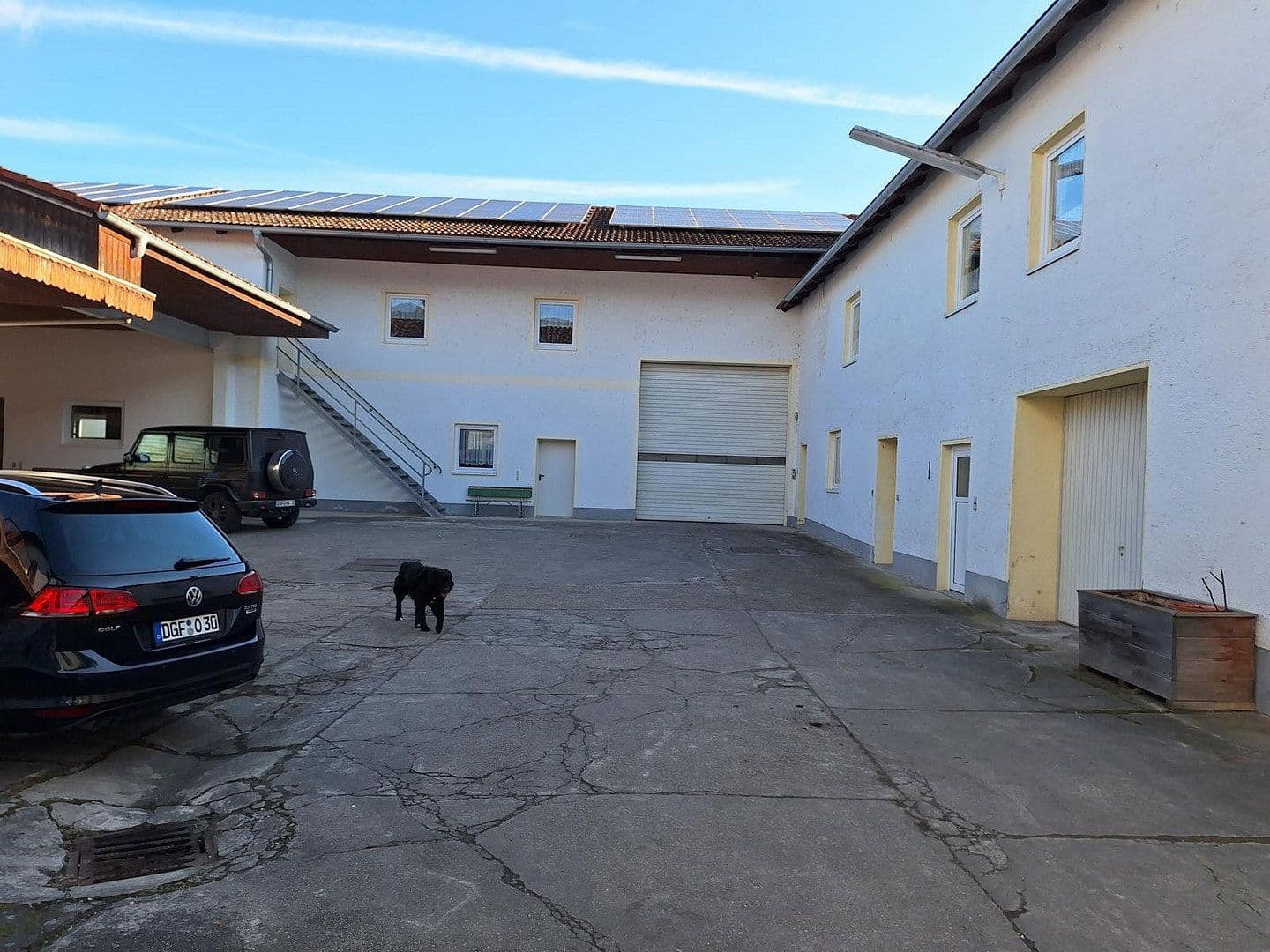Prodej domu 383 m², pozemek 1.457 m², Schwaigener Str. 28, Mamming, Bavorsko Prodej domu 383 m², pozemek 1.457 m², Schwaigener Str. 28, Mamming, Bavorsko