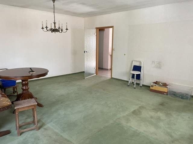 Prodej domu 157 m², pozemek 751 m², Kaiserslautern, Porýní-Falc Prodej domu 157 m², pozemek 751 m², Kaiserslautern, Porýní-Falc