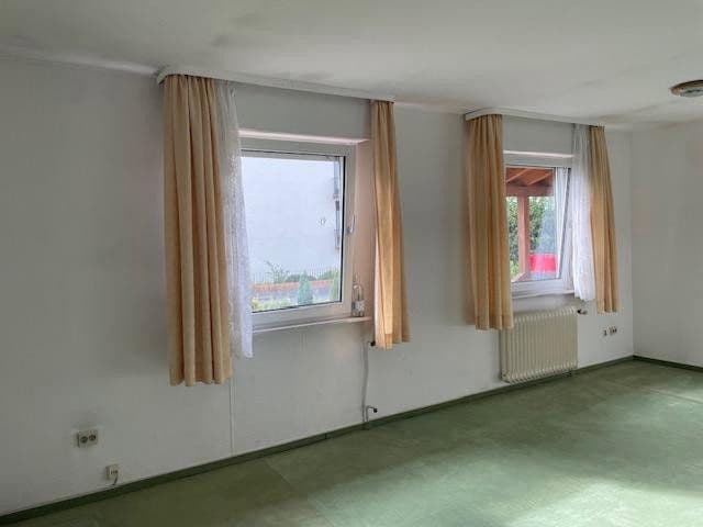 Prodej domu 157 m², pozemek 751 m², Kaiserslautern, Porýní-Falc Prodej domu 157 m², pozemek 751 m², Kaiserslautern, Porýní-Falc