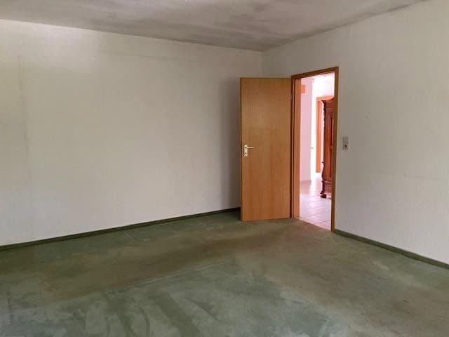 Prodej domu 157 m², pozemek 751 m², Kaiserslautern, Porýní-Falc Prodej domu 157 m², pozemek 751 m², Kaiserslautern, Porýní-Falc