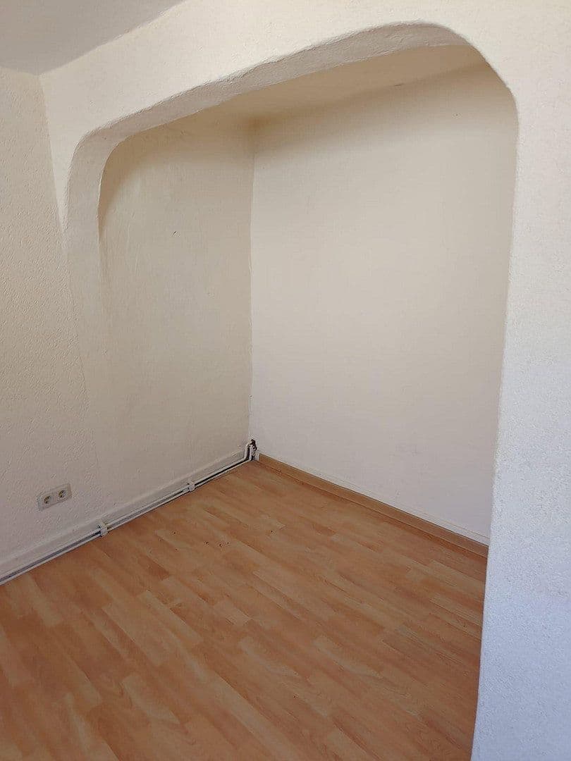 Prodej domu 140 m², pozemek 414 m², Mainzerstrasse, Bodenheim, Porýní-Falc Prodej domu 140 m², pozemek 414 m², Mainzerstrasse, Bodenheim, Porýní-Falc