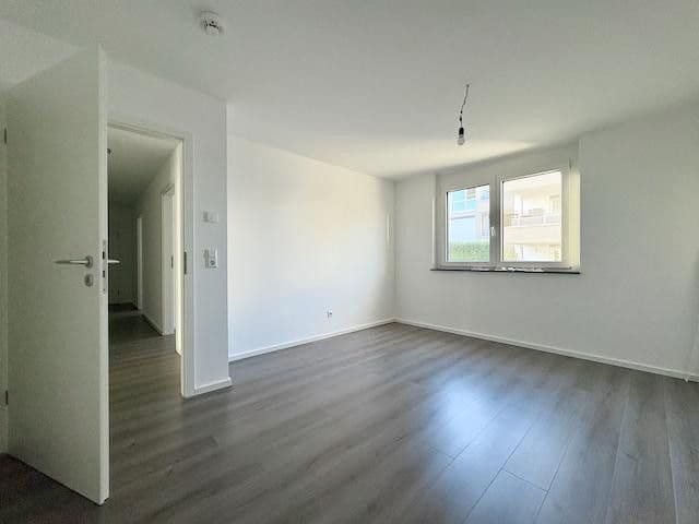 Pronájem bytu 3+1 84 m², Renningen, Bádensko-Württembersko Pronájem bytu 3+1 84 m², Renningen, Bádensko-Württembersko