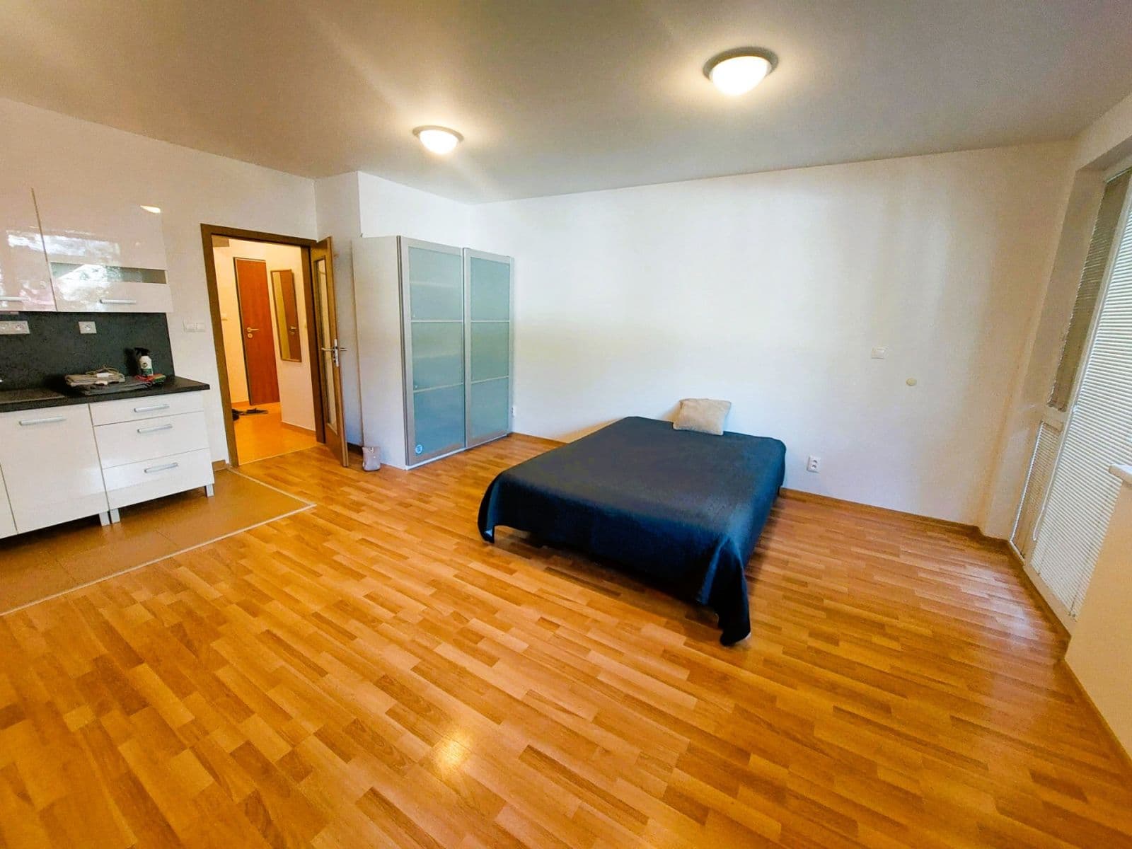 Pronájem bytu 1+kk 40 m², Babická, Praha, Praha Pronájem bytu 1+kk 40 m², Babická, Praha, Praha