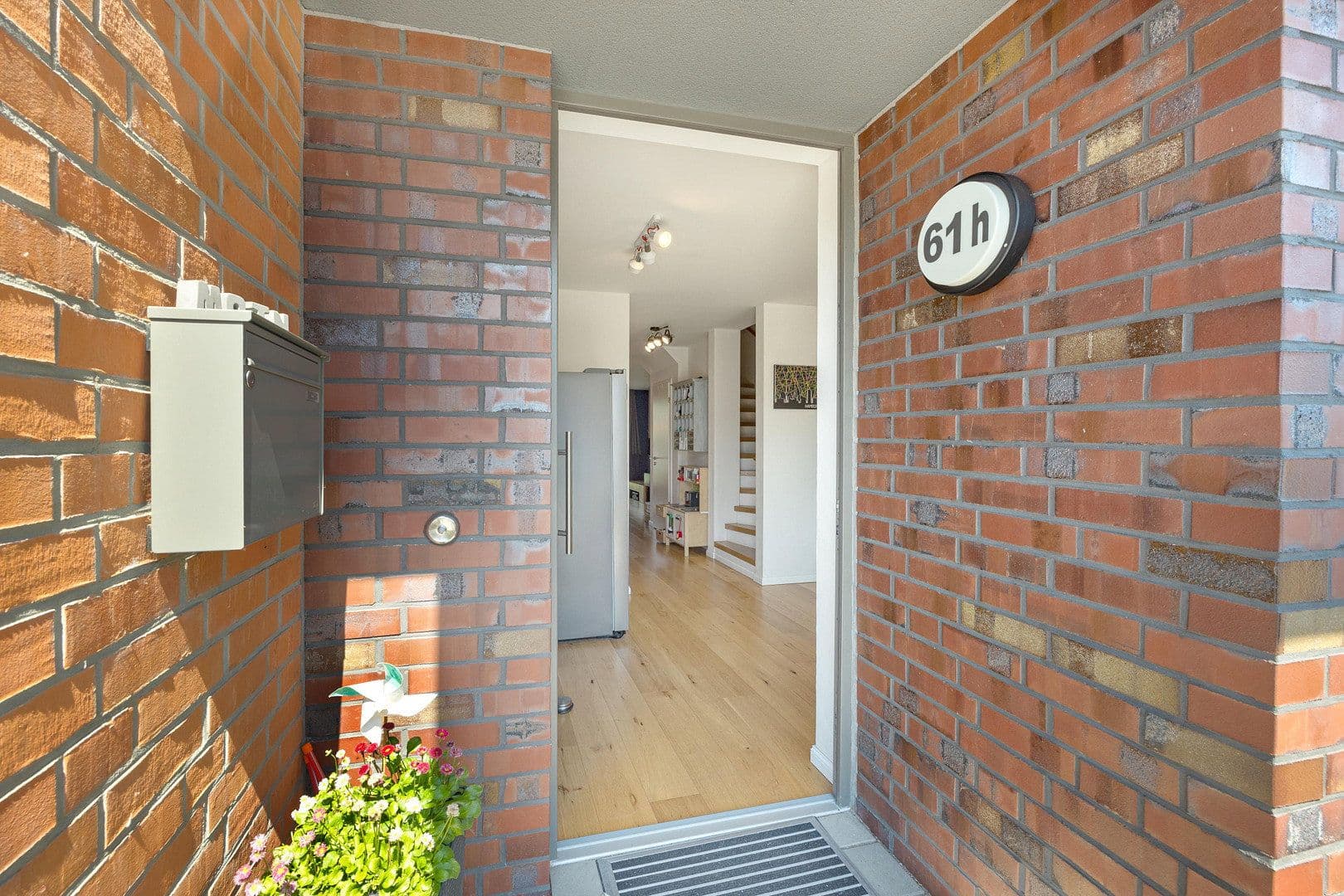 Prodej domu 121 m², pozemek 121 m², Hamburg, Hamburg Prodej domu 121 m², pozemek 121 m², Hamburg, Hamburg