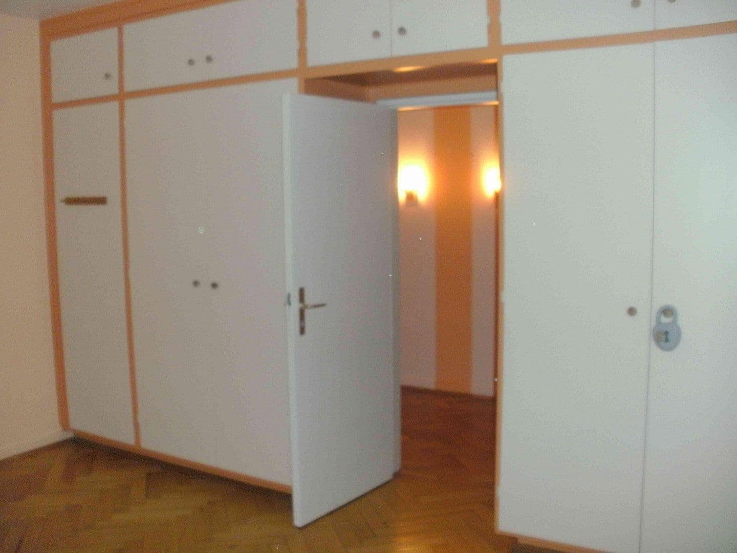 Prodej bytu 5+kk 160 m², Herbert-Hoover-Str. 17, Heilbronn, Bádensko-Württembersko Prodej bytu 5+kk 160 m², Herbert-Hoover-Str. 17, Heilbronn, Bádensko-Württembersko