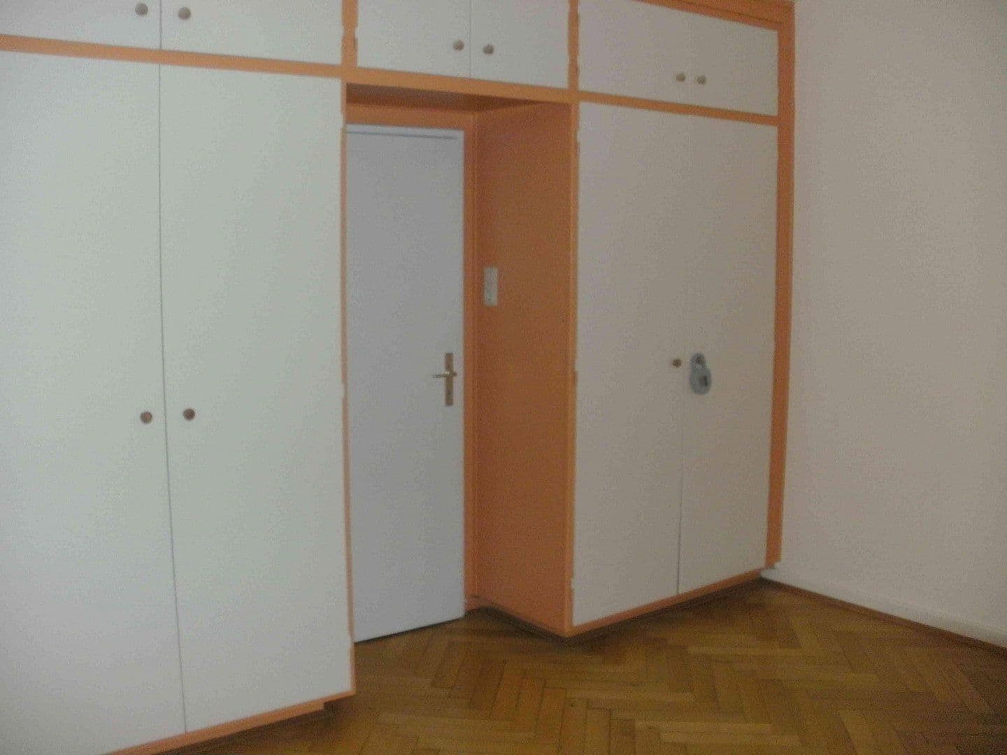 Prodej bytu 5+kk 160 m², Herbert-Hoover-Str. 17, Heilbronn, Bádensko-Württembersko Prodej bytu 5+kk 160 m², Herbert-Hoover-Str. 17, Heilbronn, Bádensko-Württembersko