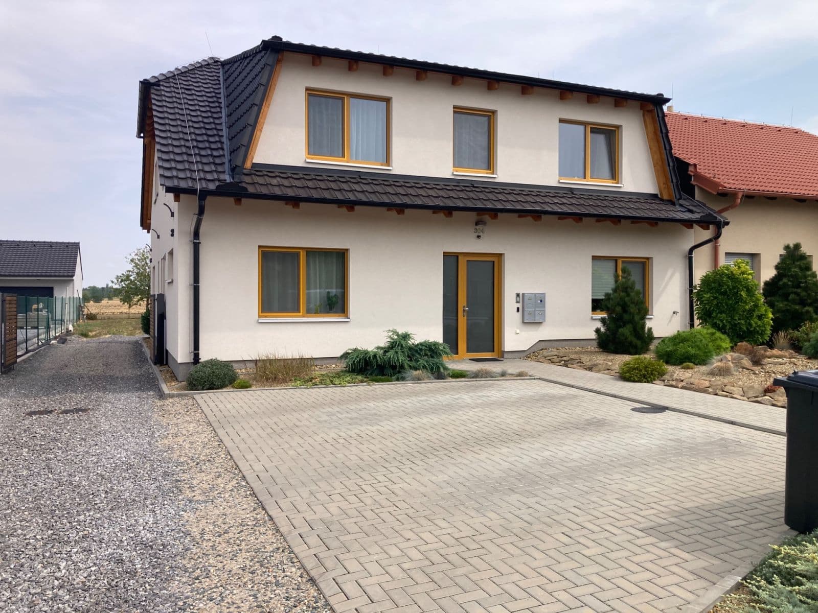 Pronájem bytu 3+kk 78 m², Ve Dvojích, Jiříkovice, Jihomoravský kraj Pronájem bytu 3+kk 78 m², Ve Dvojích, Jiříkovice, Jihomoravský kraj