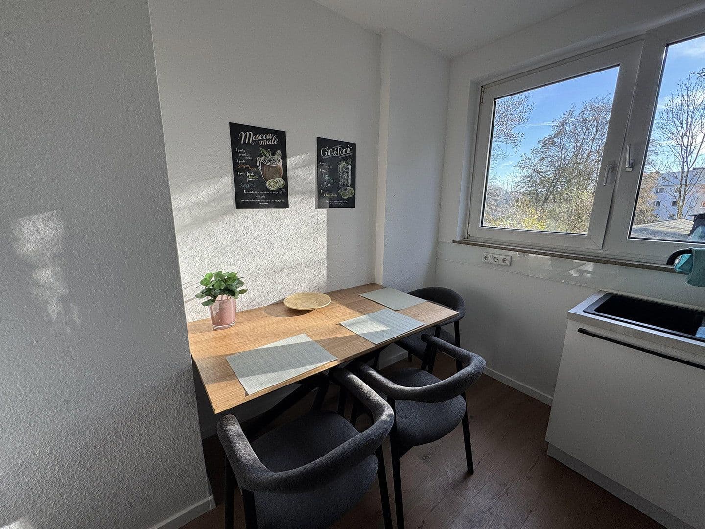Pronájem kanceláře 150 m², Leipziger Straße 49, Wuppertal, Severní Porýní-Vestfálsko Pronájem kanceláře 150 m², Leipziger Straße 49, Wuppertal, Severní Porýní-Vestfálsko